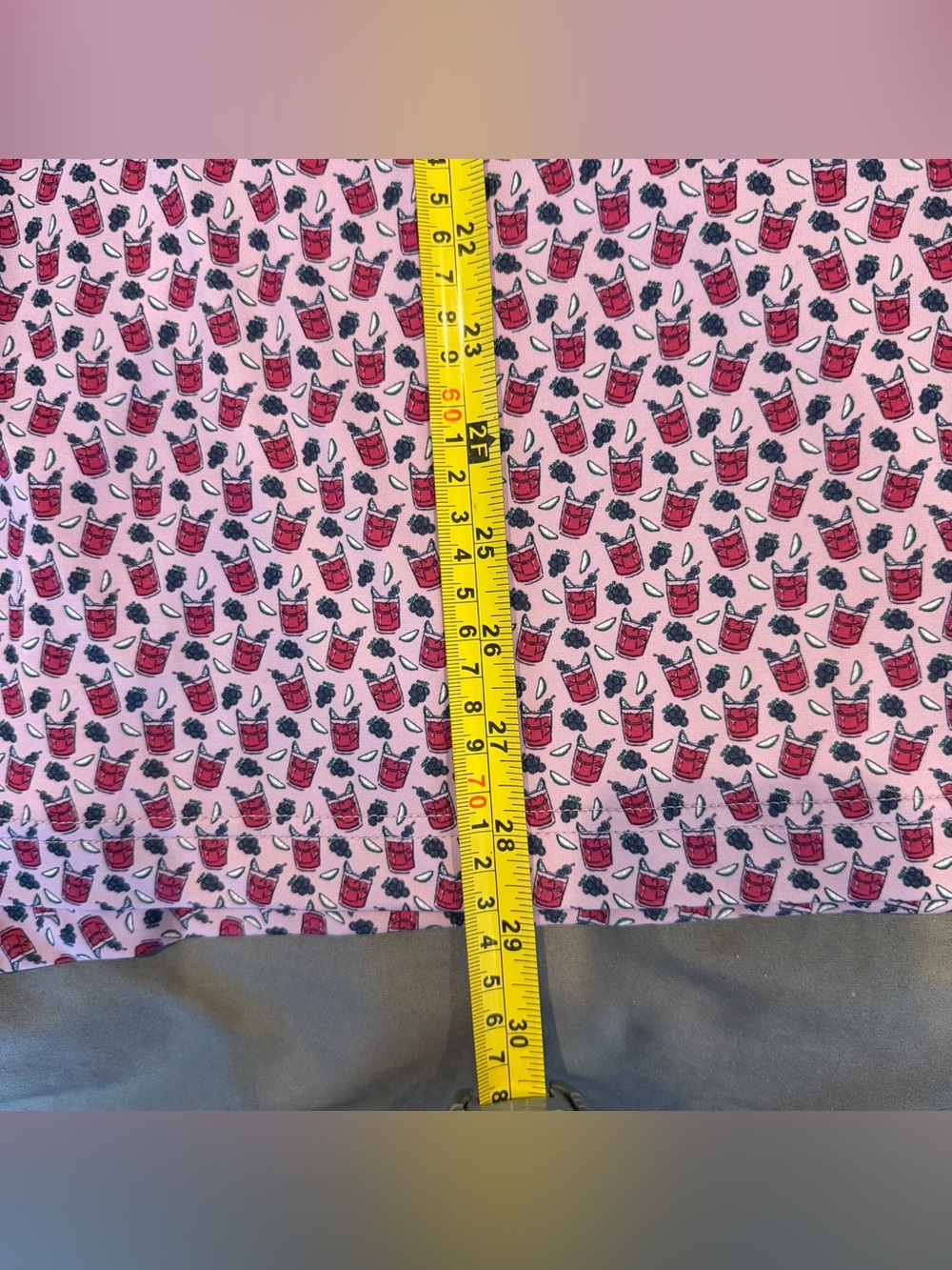 Vineyard Vines NWT Palermo OTG Golf Polo Grape Cocktail AOP Sz M - Picture 6 of 7